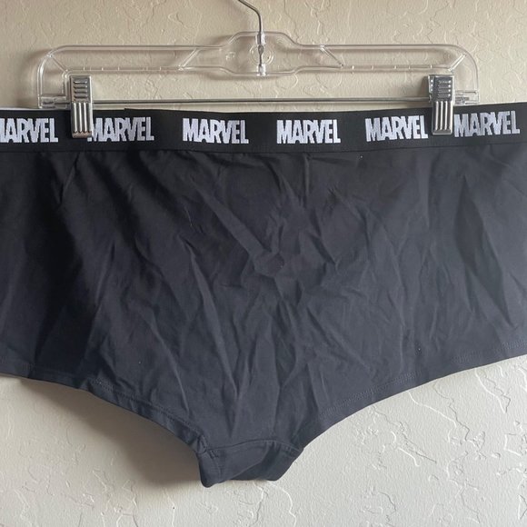 Torrid Marvel Boyshorts NWT Women's 3X Iron Man, Captain America, Wasp Falcon - Picture 3 of 5